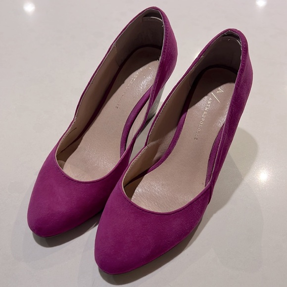 Anthropologie Fuchsia Suede Wood Block Heels - Picture 3 of 10